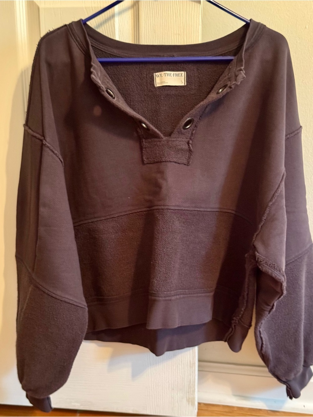 We the Free Cropped Pullover Sweatshirt - Black
